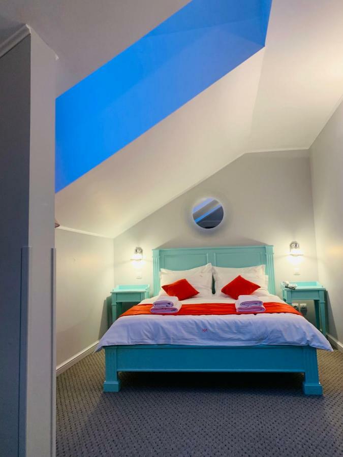 De Argint Aleea Pelesului Nr 2 Guest house 3*