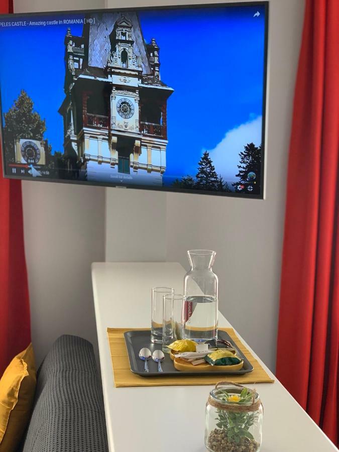 De Argint Aleea Pelesului Nr 2 Sinaia
